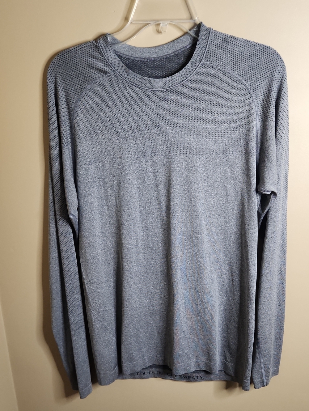 Lululemon Metal Vent Tech Long Sleeve Asphalt Grey. Size S. #M3AKVS